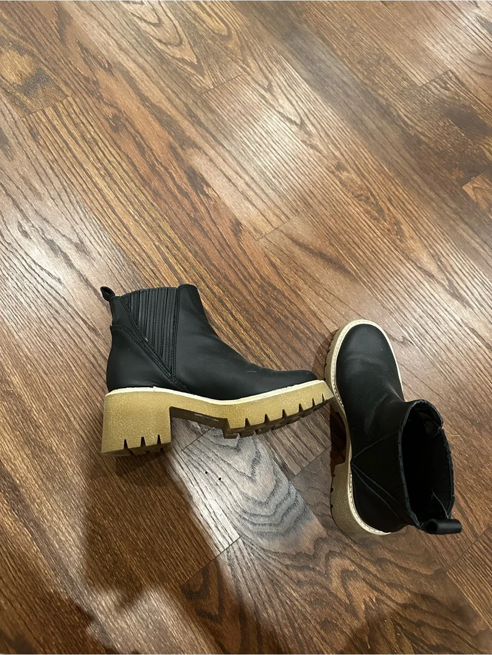 Dolce Vita Black Leather Chelsea Lug Heel Ankle Boots